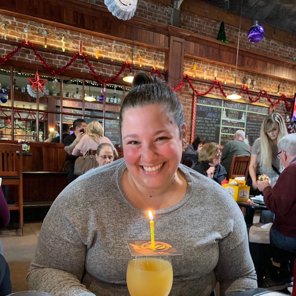 Meet your Posher, Rachel